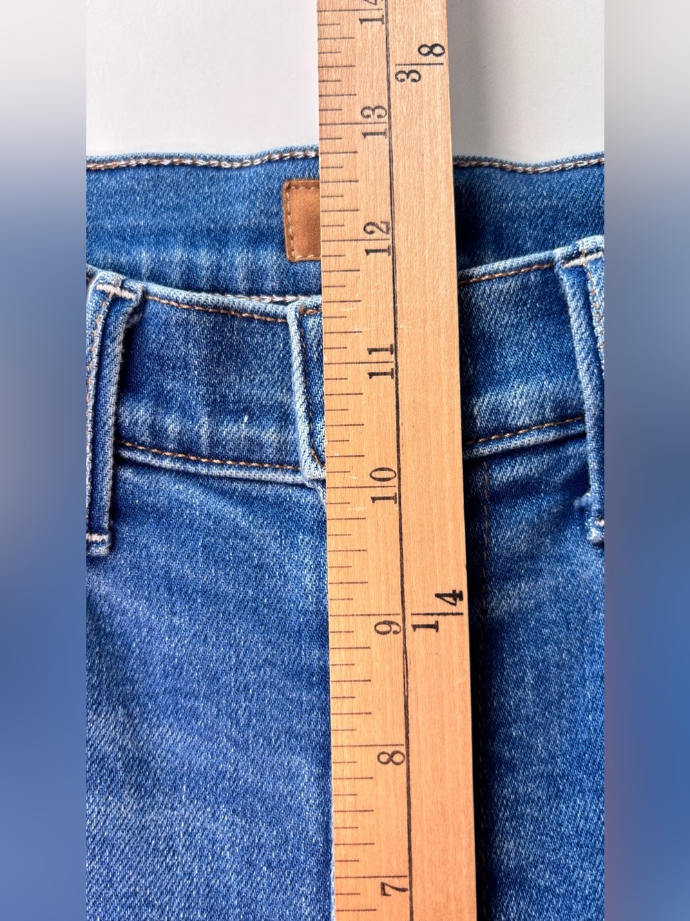 ✨MOTHER The Hustler High Rise Ankle Fray Jeans | Layover | Size 27 - Picture 14 of 15